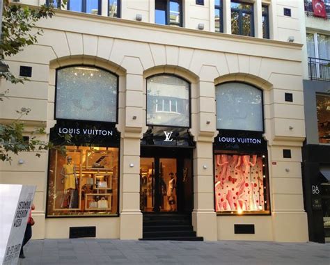 lv nişantaşı|Louis Vuitton Istanbul Nisantasi.